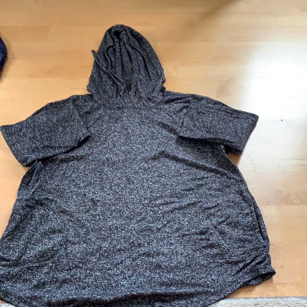black and white hooded long sleeve tee Woman’s S